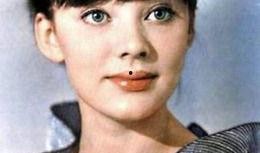 吃瓜祁可爱 明星视频在线观看,明星视频盛宴，在线观看独家揭秘